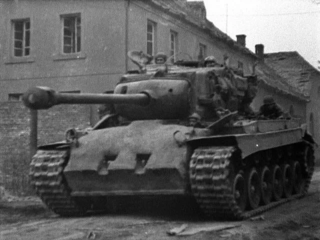 T 26 with kawnkrete.jpg